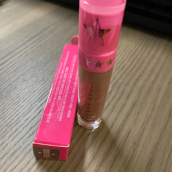 Jeffree Star Velour Lipstick - Tea Bag - New in Box - Picture 7 of 9